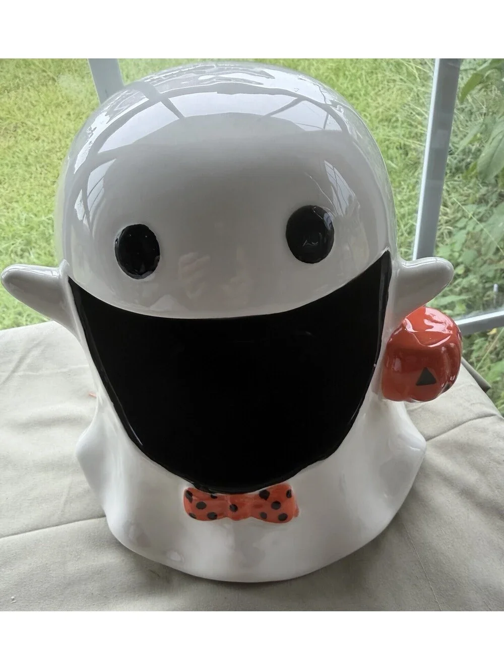 Boston Warehouse Ghost Pumpkin Big Mouth Bowl Halloween